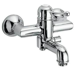 Melrose 70 Wall-mounted bath mixer with diverter and flex hose connection - Tap by Fir Italia