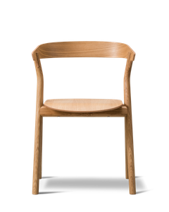 Yksi - Chair by Fredericia