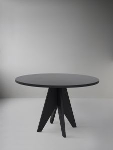 POSE round - Accessories by Friends & Founders