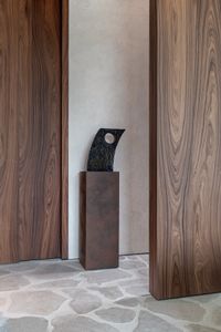 Handmade bronze design object by Marc Caelenberghe - Styling by Gardeco Objects