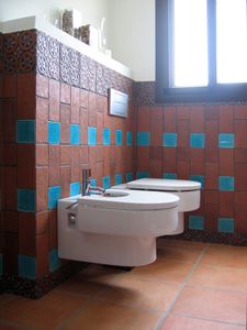 Handmade tiles bathroom Dama #3 - Wall tile-stone-brick by G Vega