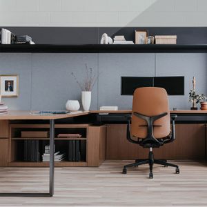 Masters Series Private Office - Screens by Haworth