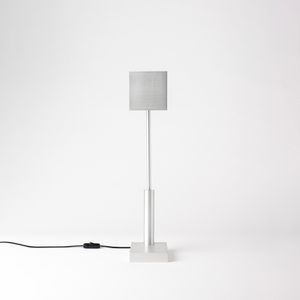 CARRÉ - Table lamp by Hisle