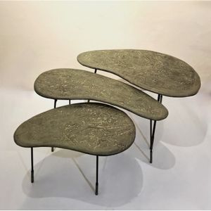 GALETS nested tables - Coffee table by ICI ET LÀ