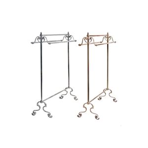 Novecento Lolita stand towel holder - Sanitary accessories by Il Bronzetto