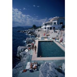 Slim Aarons “Hôtel du Cap-Eden-Roc” Photograph - Styling by Jonathan Adler