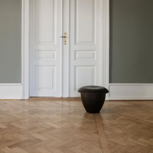 Bon Aldo Bakker, 2017 - Stool by karakterCopenhagen
