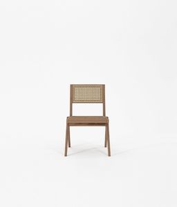 Chair w Natural Rattan