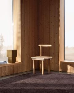 Chique 702 Raisin - Rug by Kasthall