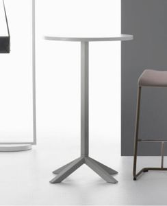 Funk - Coffee table by Lammhults