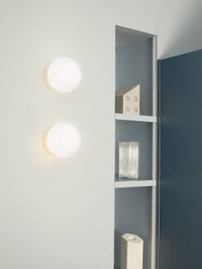Lita - Wall lamp by Luceplan