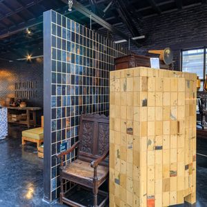 PHE-25 Waste Tiles Black - Wallpaper by NLXL