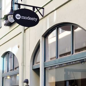 Modesty Concept Göteborg - Accessories by OBLURE