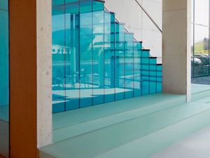 Glass stairs and floors - Accessories by OKALUX