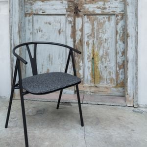 Ester Y Chair - Chair by OUTOO