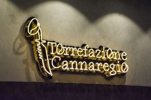 ALLESTIMENTO CON STILE CON LE PELLICOLE 3M - Remor - Espositori pubblicitari, insegne, segnaletica, cartellonistica - Accessories by Remor