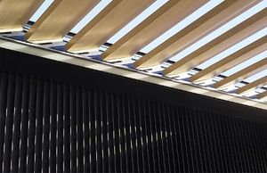 Design zijwand aluminium | Linarte verticaal design - Screens by RENSON