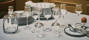 Arts de la table - Table by Saint-Louis