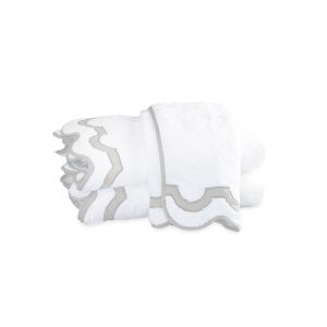 Mirasol Bath Silver - Bathtub by Schumacher