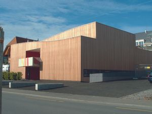Stamisol Perform FI – Unterdachbahn für Holzverkleidungen, hoher Brandschutz - Accessories by SERGE FERRARI
