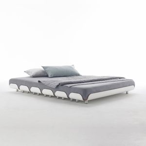 Bed: Tiefschlaf 160 cm - Bed by Stadtnomaden