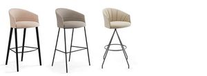 Fixed stool with enveloping design | Copa Collection - Stool by Viccarbe