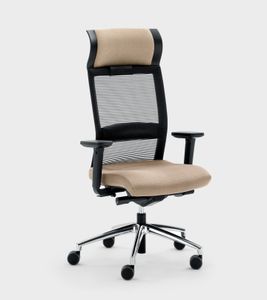 Winner | Executive armchair - Viganò & C. - Armchair by Viganò & C. srl a socio unico