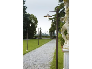 Outdoor pole - Outdoor brass pole - Floor lamp by Aldo Bernardi
