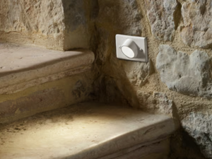 SAMBA S2 - LED ceramic steplight - Functional light by Aldo Bernardi