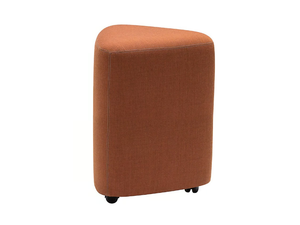 IN OUT OFFICE RS2264 - Fabric pouf with castors - Pouf by Andreu World