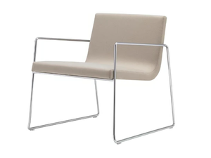LINEAL COMFORT BU0596 - Sled base stackable easy chair with armrests - Armchair by Andreu World