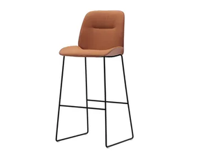 NUEZ BQ2766 - BQ2767 - Sled base upholstered barstool - Stool by Andreu World