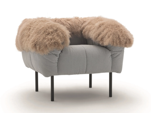 PECORELLE - Upholstered fur armchair with armrests - Armchair by Arflex