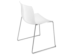 CATIFA 53 - Stackable sled base chair - Chair by Arper