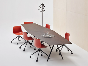 MEETY - Trapezoidal meeting table - Table by Arper