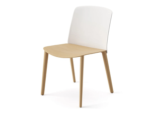 MIXU - Polypropylene and plywood chair with oak legs - Chair by Arper