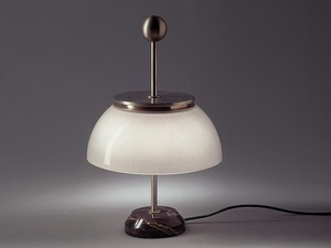ALFA - LED nickel desk lamp - Table lamp by Artemide