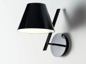 LA PETITE - LED polycarbonate wall lamp - Wall lamp by Artemide