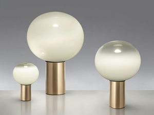 LAGUNA - LED blown glass table lamp - Table lamp by Artemide