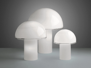 ONFALE - Blown glass table lamp - Table lamp by Artemide