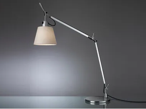 TOLOMEO BASCULANTE - LED adjustable with swing arm table lamp - Table lamp by Artemide