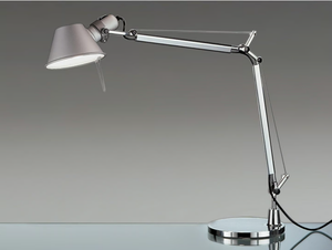TOLOMEO MINI - With swing arm aluminium table lamp - Table lamp by Artemide