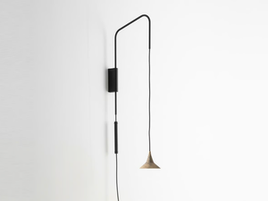 UNTERLINDEN - LED brass wall lamp - Wall lamp by Artemide