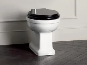 DESDEMONA - Ceramic toilet - Toilet seat by BATH&BATH