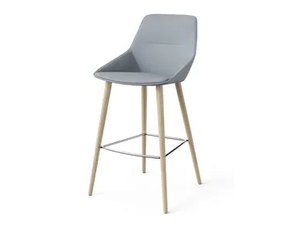 RAY SOFT - High barstool with footrest - Stool by Brunner