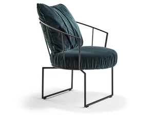 OD GIN - Fabric garden armchair with armrests - Armchair by Bullfrog