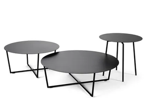 OD TABO - Round painted metal garden side table - Side table by Bullfrog