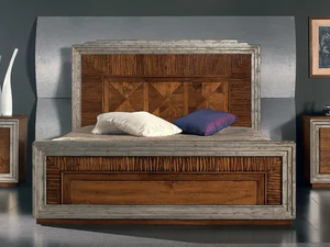 ÉTOILE NIGHT - Solid wood double bed - Bed frame by Cantiero