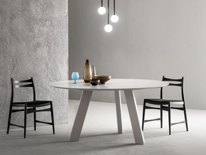 HI-DECK - Round table - Table by Capo d’Opera