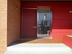 Lacqued exterior wooden safety door - Exterior wooden safety door - Door by CARMINATI SERRAMENTI
